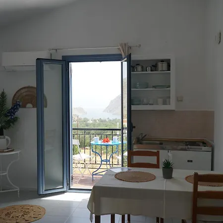 Taxiarchis Apartahotel Symi