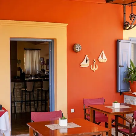 Taxiarchis Aparthotel Symi